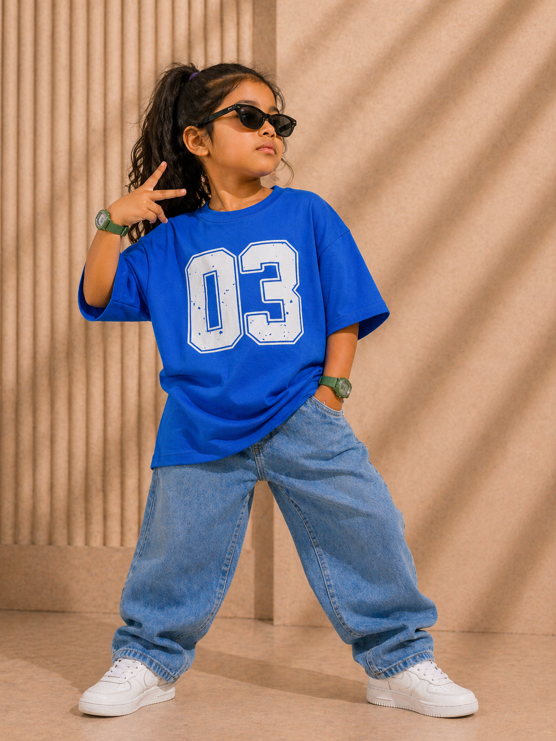 Unisex Oversized T-shirt "Tiny Legend 03"
