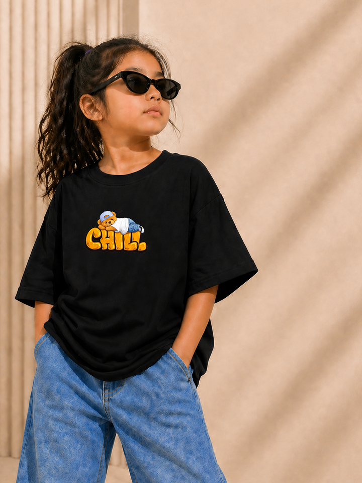 Unisex Oversized T-shirt "Bearly Awake"